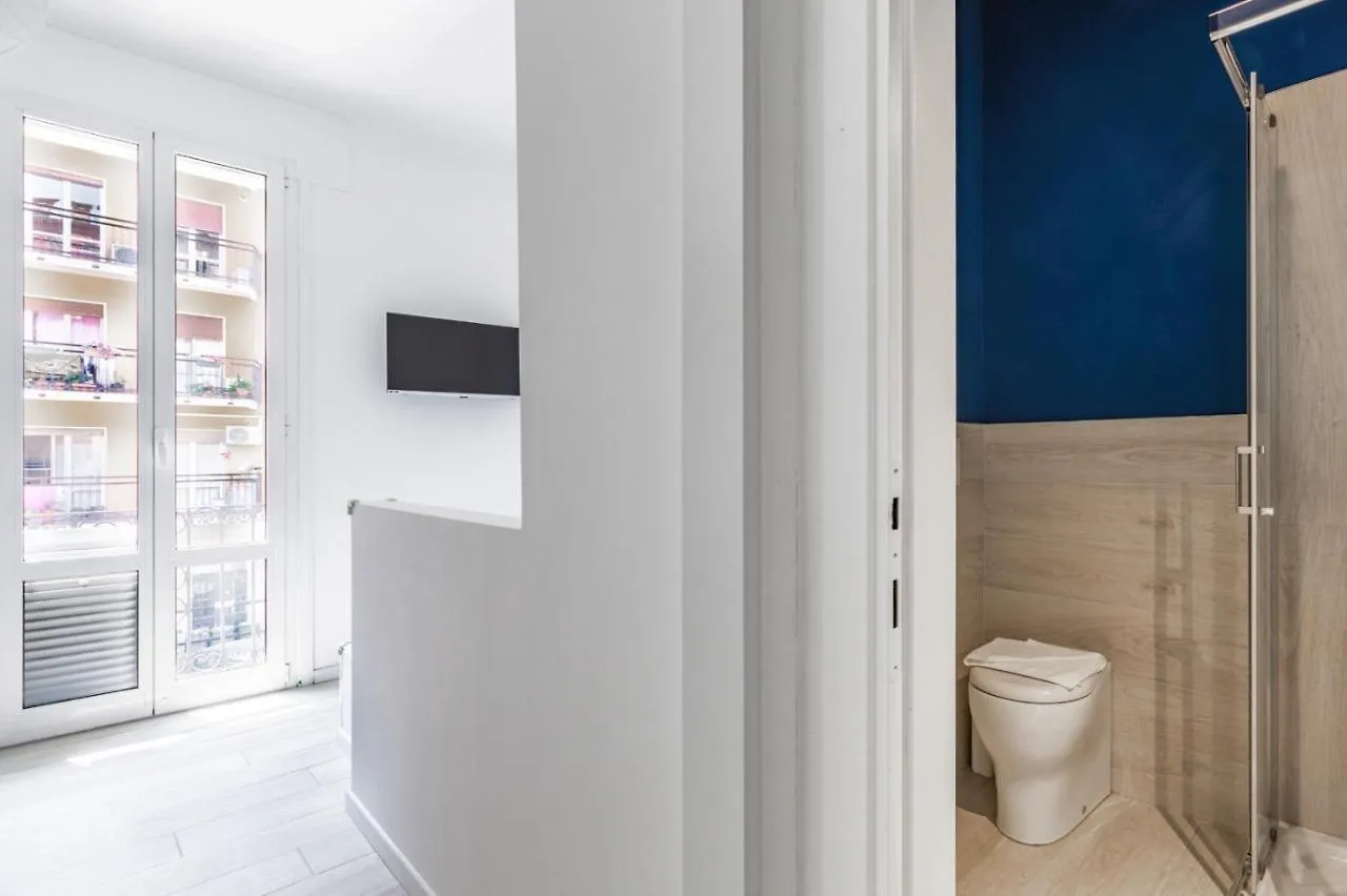 Apartment Bright Apt 600Mt From Viale Zara! Milan